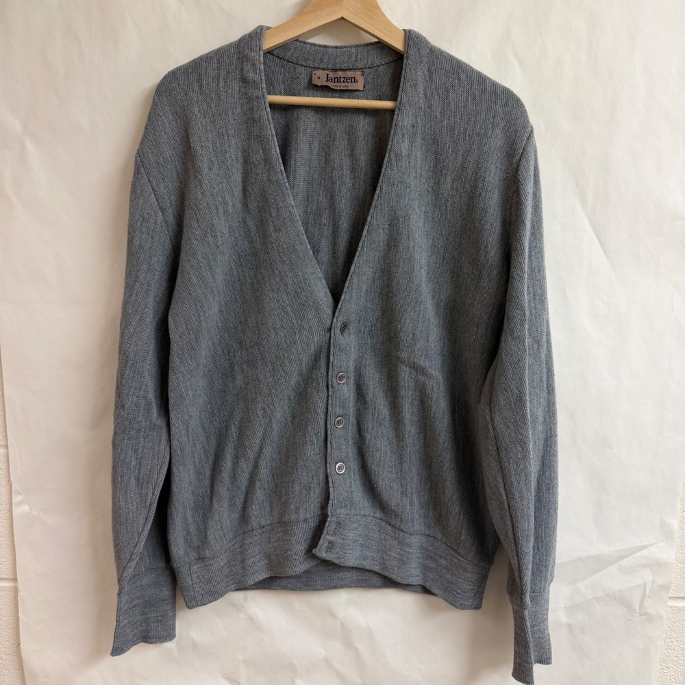 Jantzen Vintage Mens Grey Knit V-Neck Button Wool Cardigan Sweater USA M Grandpa